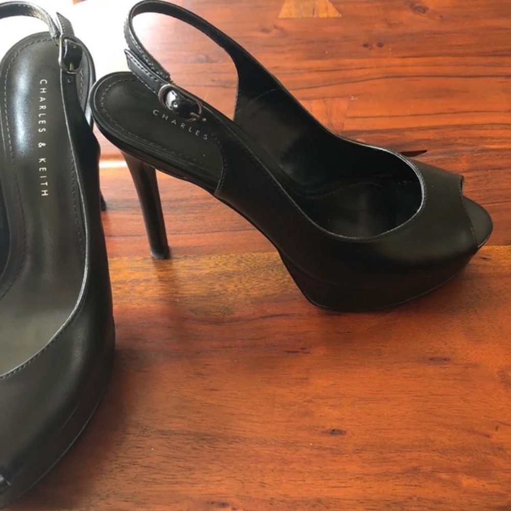 Black dress heels